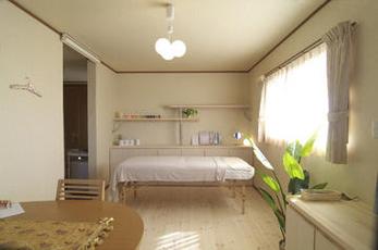 お客様の夢を「カタチ」にするのが私たちの仕事です。何度も話し合いながらお客様のイメージを創り上げていきます。お客様に喜んでいただけると本当にうれしいですね。お気軽にご相談ください！