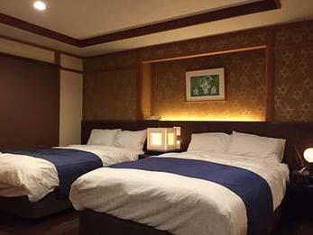 施主様からは予想以上の客室が出来て大満足とのコメントをいただきました。また、宿泊されたお客様からも好評価をいただき、再度、夏休みの予約を入れて帰られた方もあるようです。